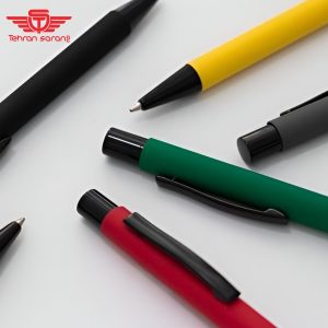 خودکار فلزی