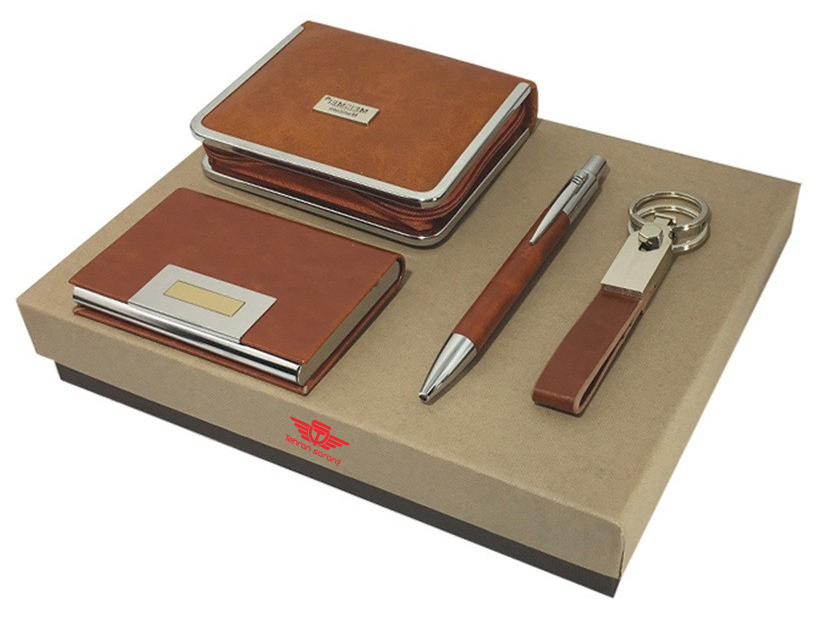 چرا ست هدیه اداری یکی از بهترین گزینههاست؟