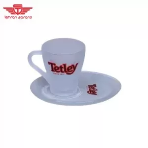 لیوان و زیر لیوانی شیشه ای
