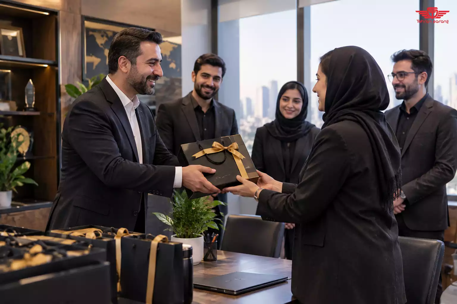 هدایای تبلیغاتی سازمانی عمده